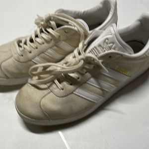 Adidas Gazelle Sneakers